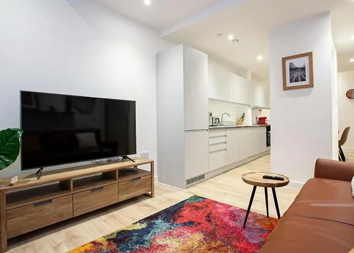 Super 2 Bed Apartment Close To Victoria Station
